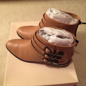 Loeffler Randall Fenton Sand 10.5 BNWB